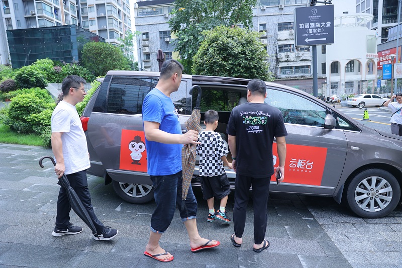 云柜臺(tái)免費(fèi)專車